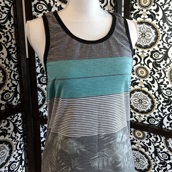 Distortion Tops - 🌞DONATED🌞